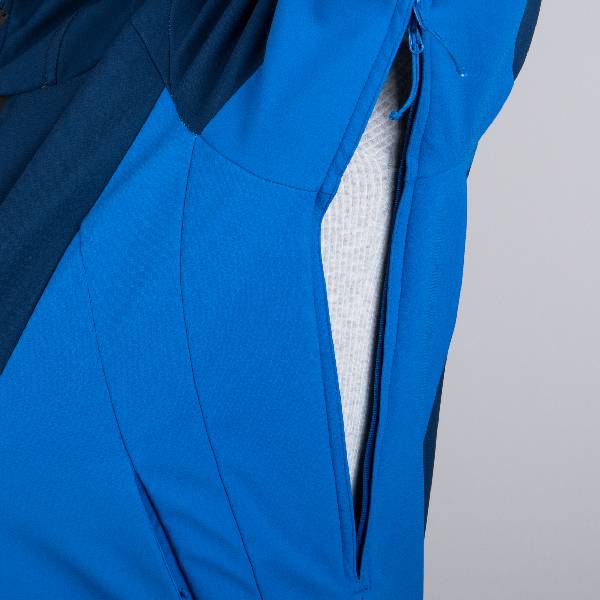 softshell jacket armpit_szellőzőnyílások a softshell kabáton