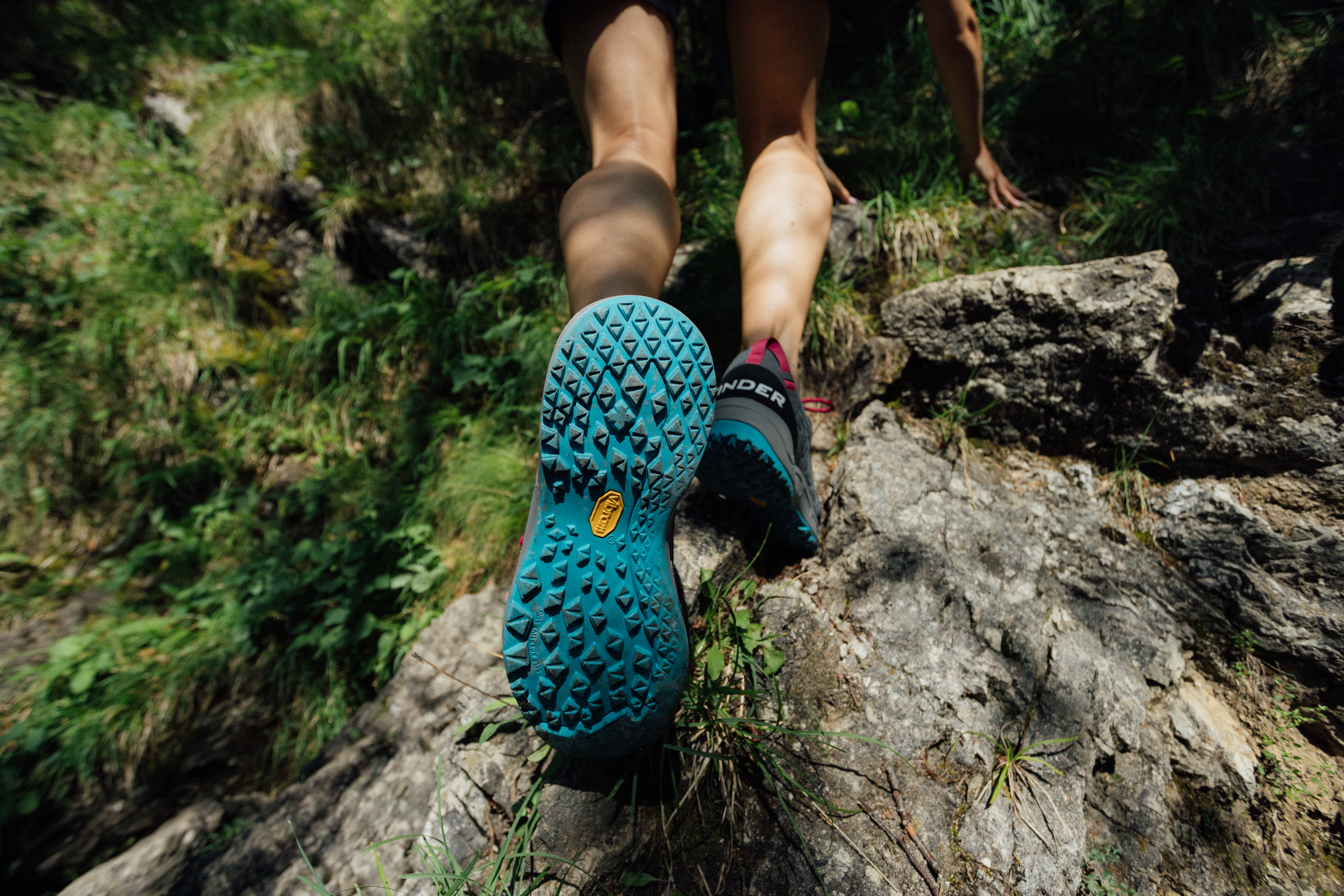 turisticke topanky Northfinder Vibram